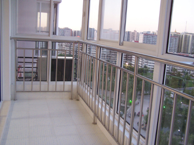 不锈钢阳台护栏