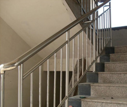 不锈钢楼梯护栏
