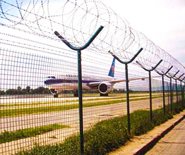 蛇腹型刀刺龙网