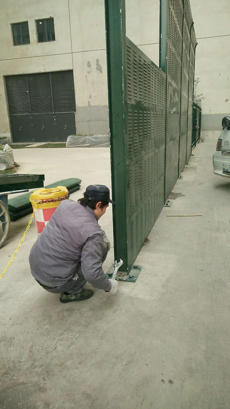 小区声屏障安装