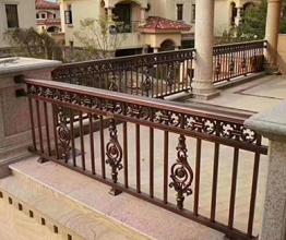 阳台护栏